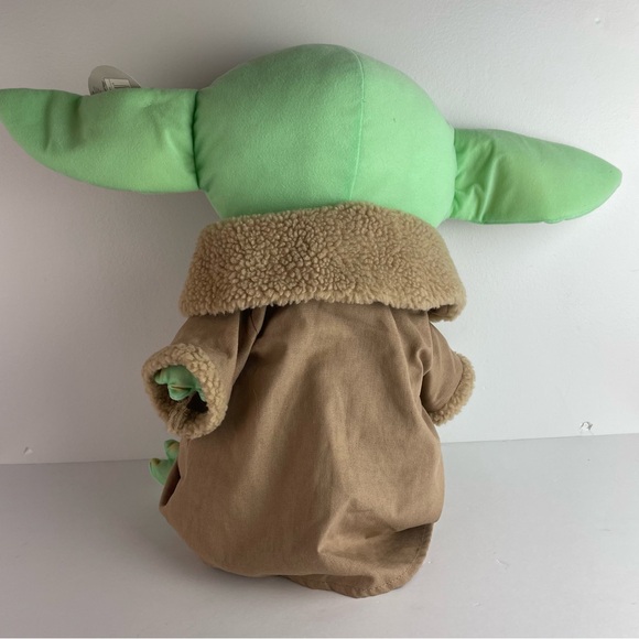 Star Wars Mandalorian Disney NWT Baby Yoda Stuffy Plush - Picture 4 of 6